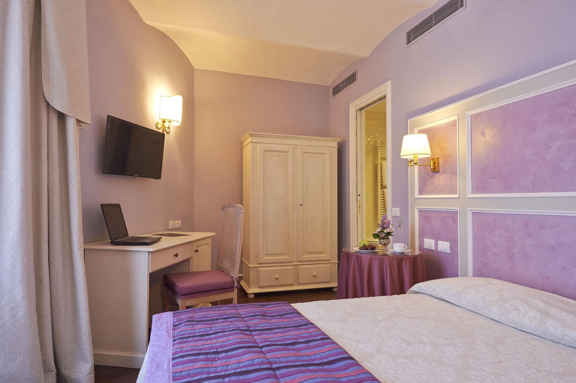 Hotel Firenze Capitale Εξωτερικό φωτογραφία