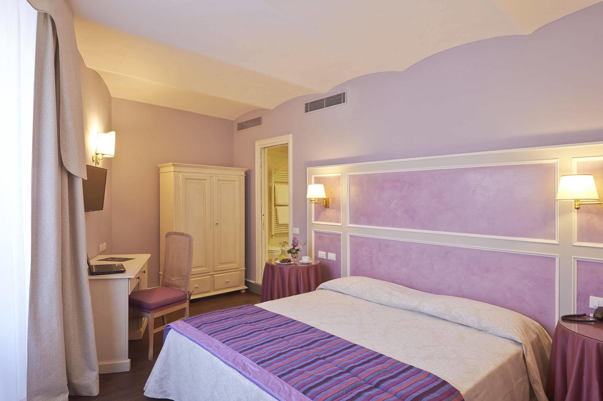 Hotel Firenze Capitale Εξωτερικό φωτογραφία