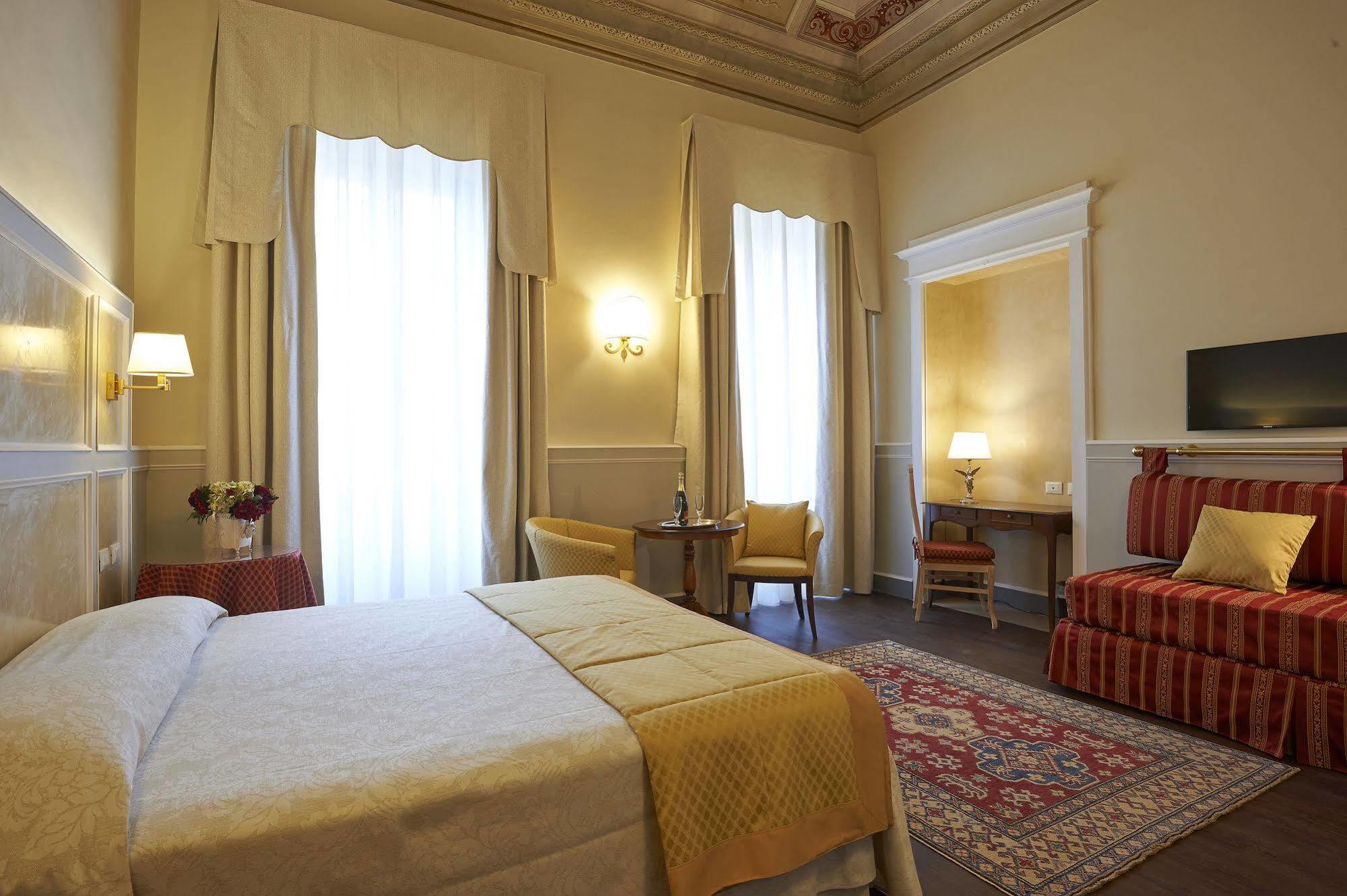 Hotel Firenze Capitale Εξωτερικό φωτογραφία