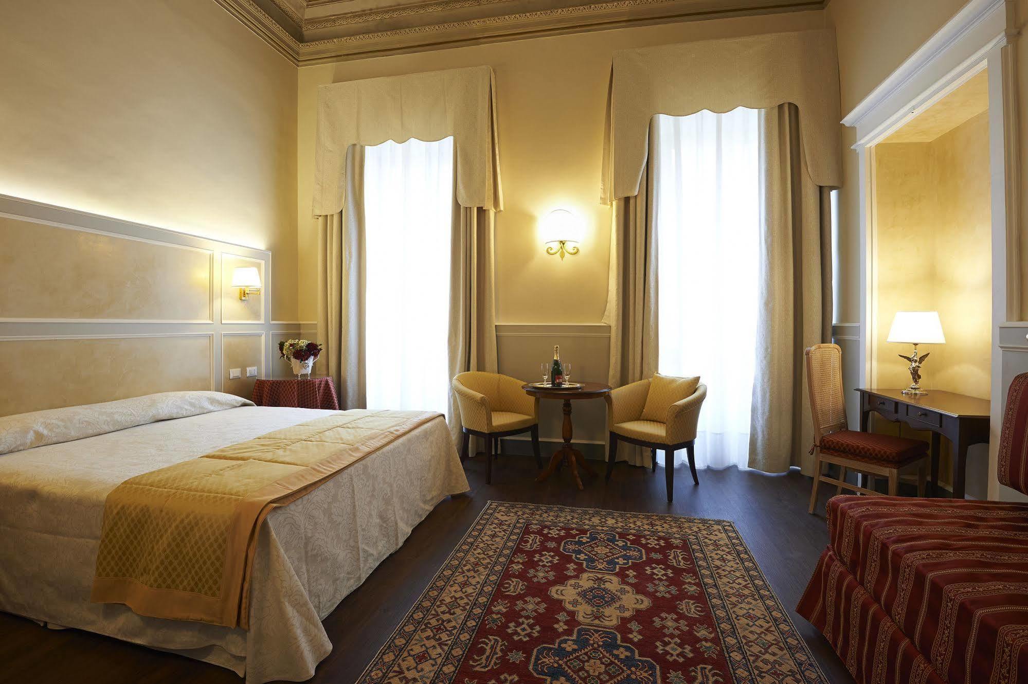 Hotel Firenze Capitale Εξωτερικό φωτογραφία