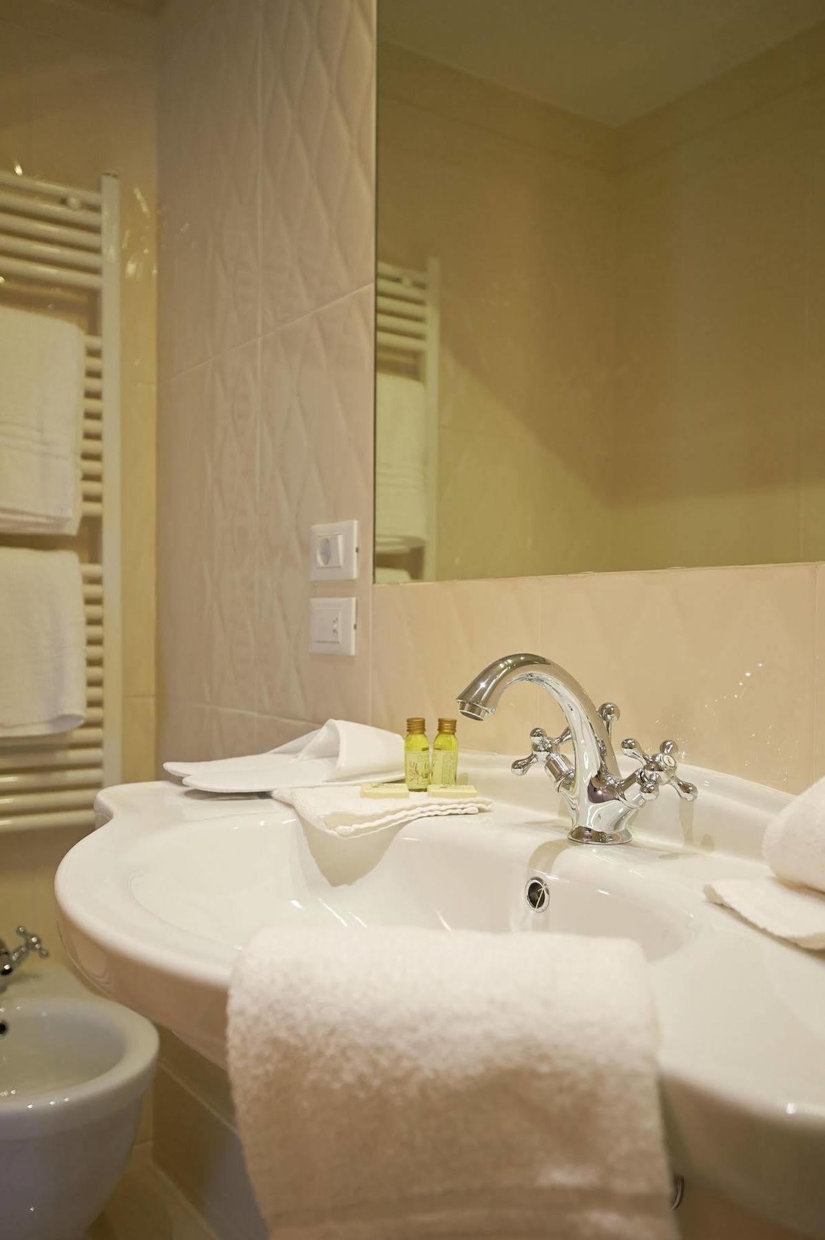 Hotel Firenze Capitale Εξωτερικό φωτογραφία